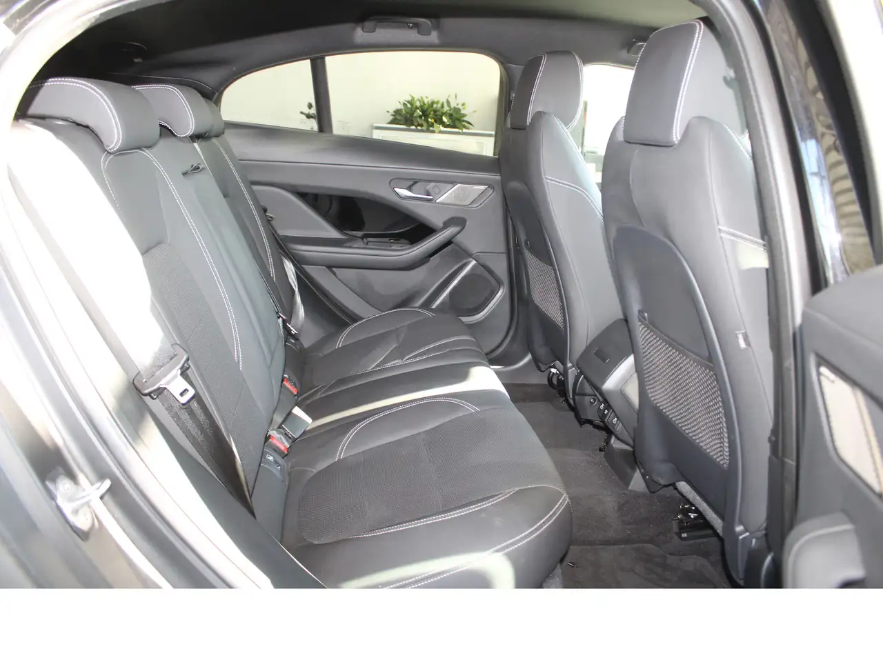 Jaguar I-Pace S PREMIUM BLACK PACK*22 ZOLL*KAM*ST-HZG, миниатюра 12