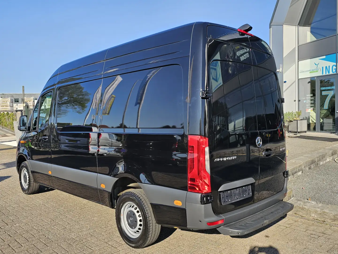 Mercedes-Benz Sprinter 317 CDI L2-H2 Pro Automaat * LED * Navi * Cruise * Negro - 2