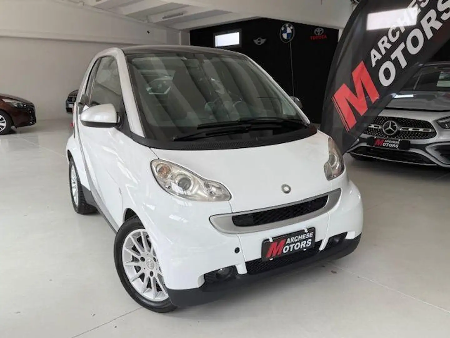 smart forTwo 1000 52 kW coupÃ© passion Bianco - 1