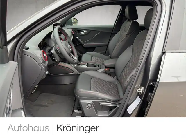 Audi Q2 view 7