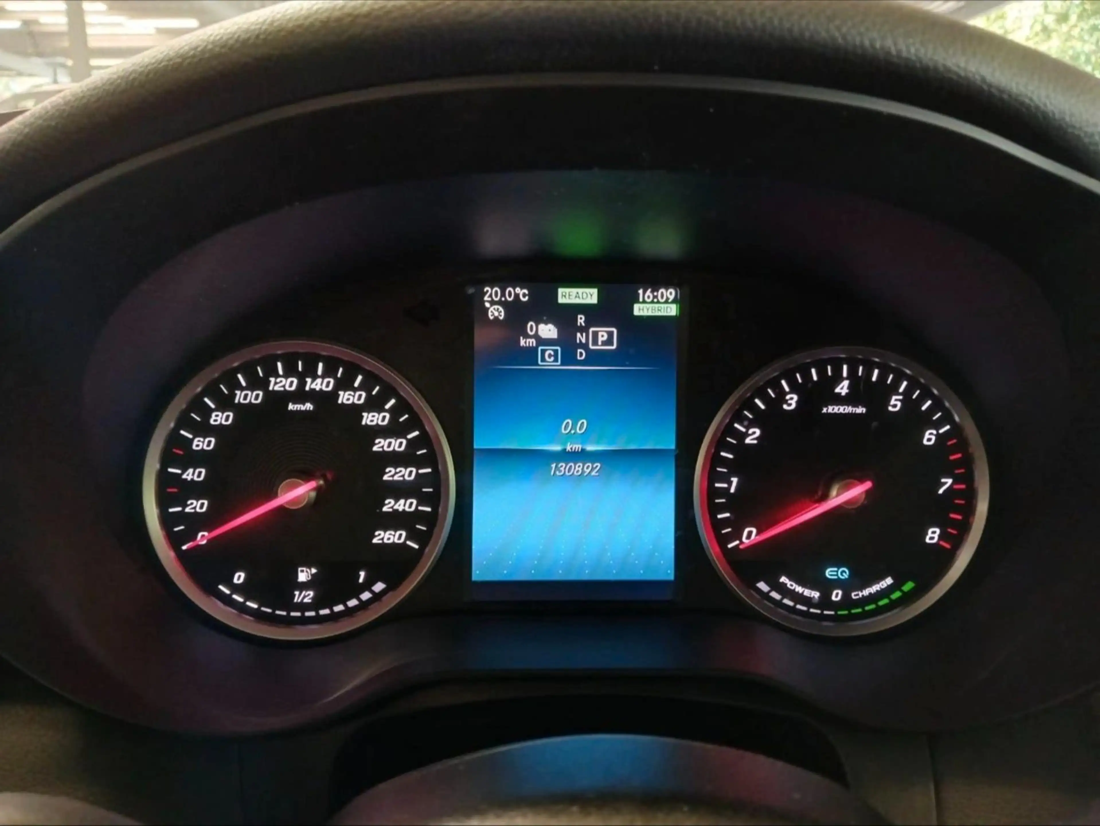 Mercedes-Benz C 300 e 9GTR LED NAVI COMAND CAM 44Co2 — photo 7