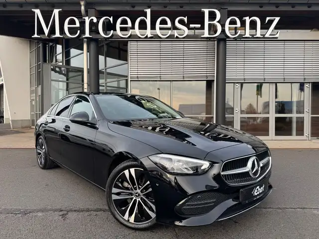 Mercedes-Benz C 220 d Avantgarde+Pano+HUD+RFK+TotW+AmbiPrem