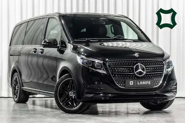 Mercedes-Benz V 300 AMG Line Lichte Vracht Nightpakket ACC LED 360Cam