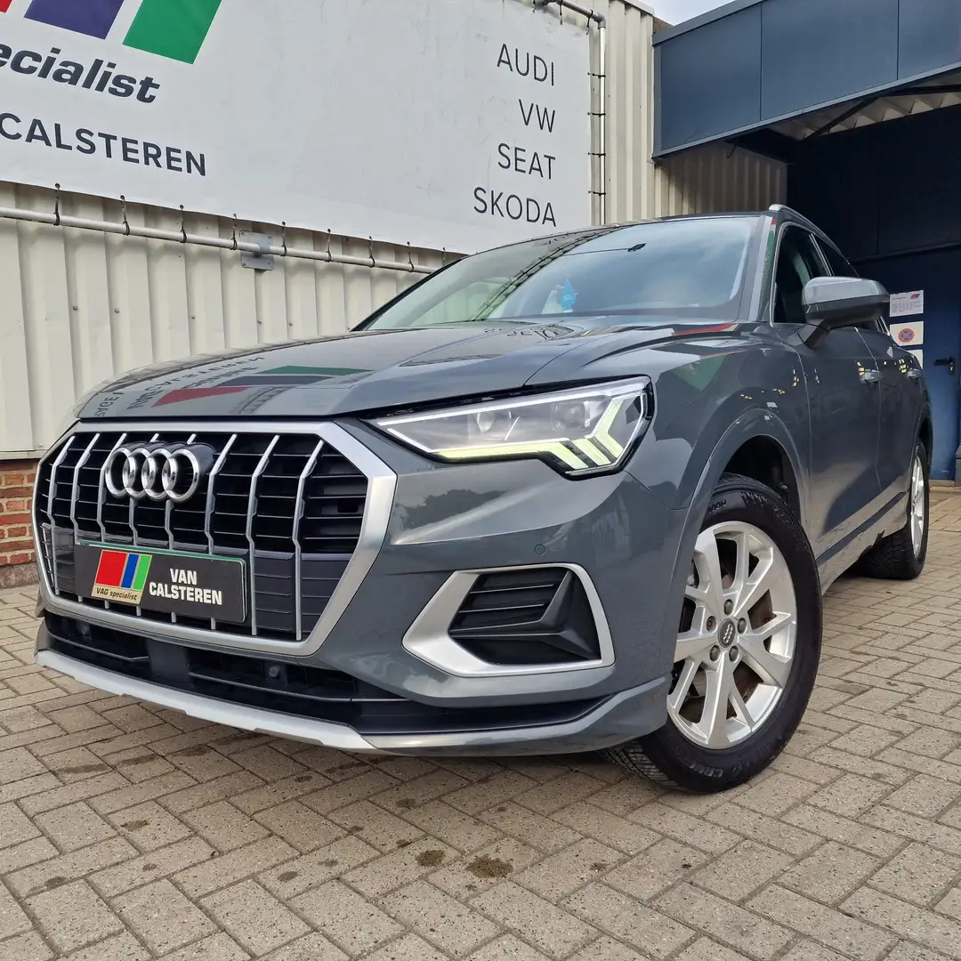 Audi Q3 Q3 35 TFSI S tronic Grijs - 2