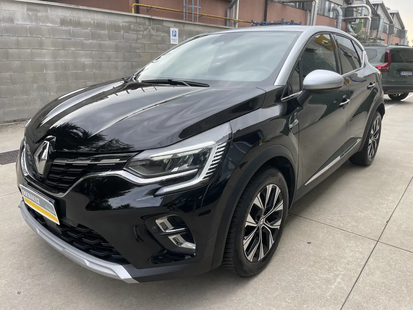 Renault Captur Captur 1.0 tce Benzina Techno 92cv FULL OPTIONAL!! Negro - 1