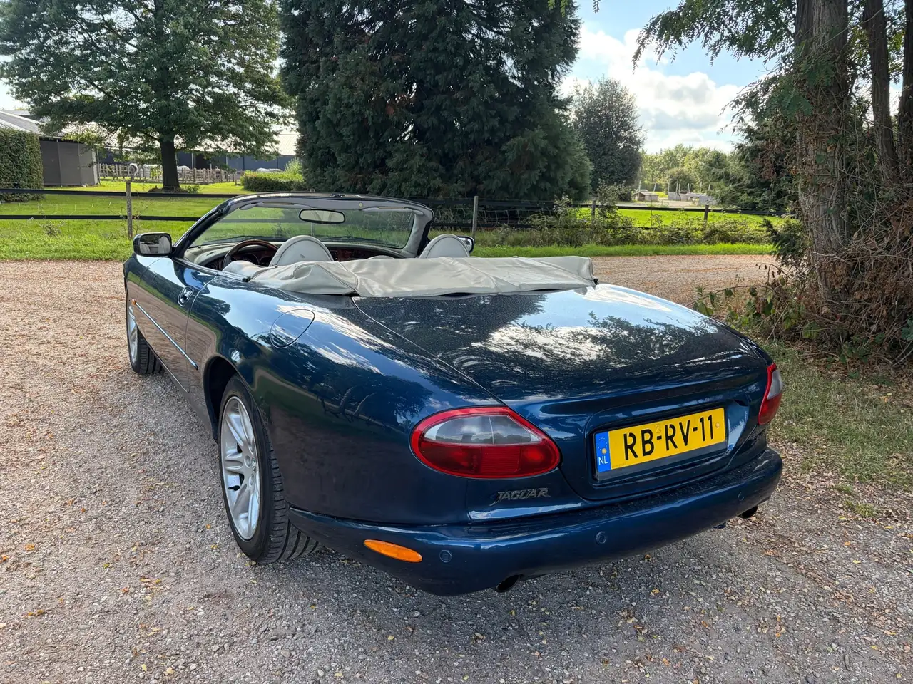 Jaguar XK8 4.0 V8 Convertible, foto 2