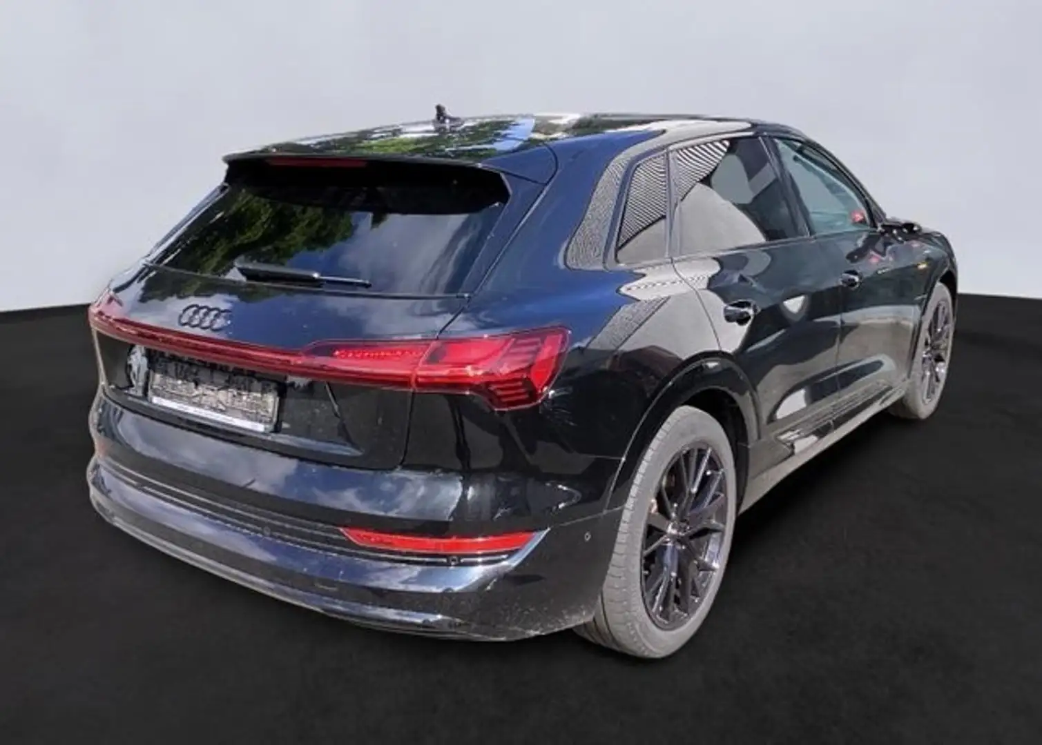 Audi e-tron 55 quattro advanced NP:112¤ Schwarz - 2