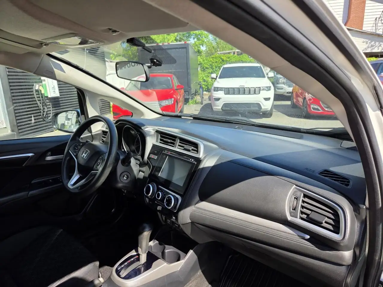 Honda Fit снимка Honda Fit
