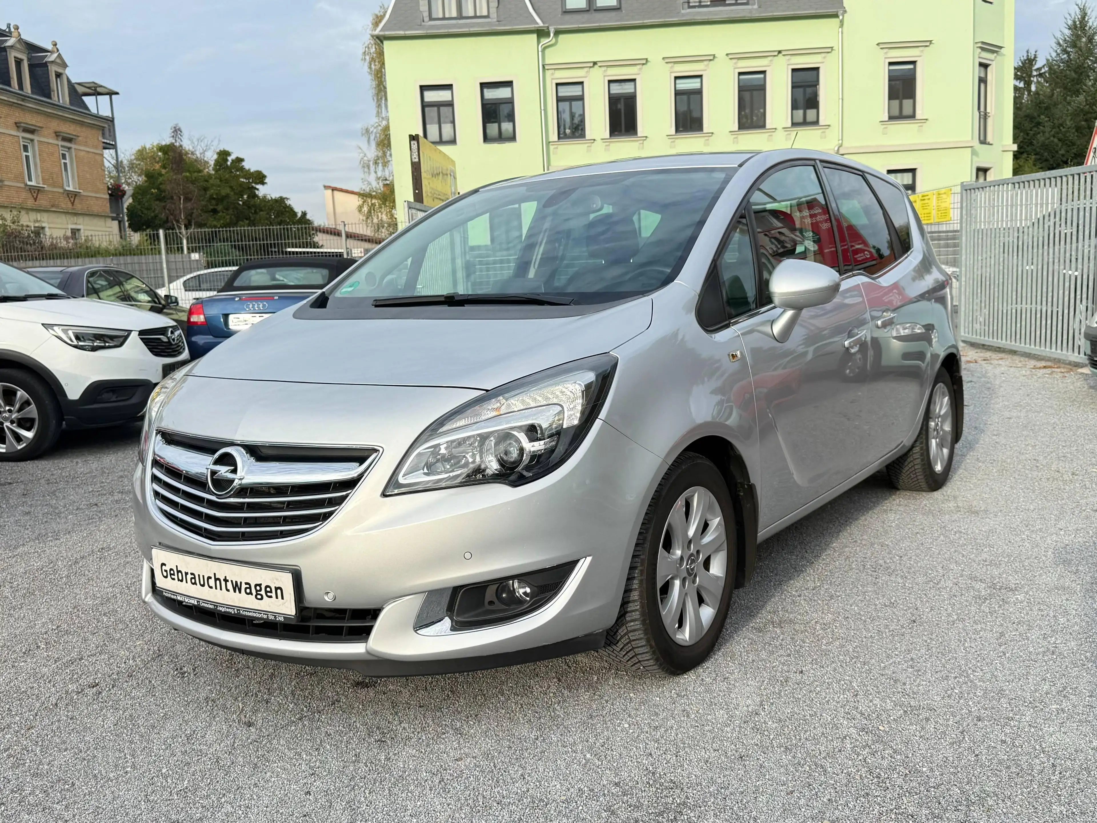 Opel Meriva Innovation ERSTE HAND 60995 KM KLIMAAUTOMATIK CAMERA EPH SITZHEIZUNG TÜV NEU — photo 4