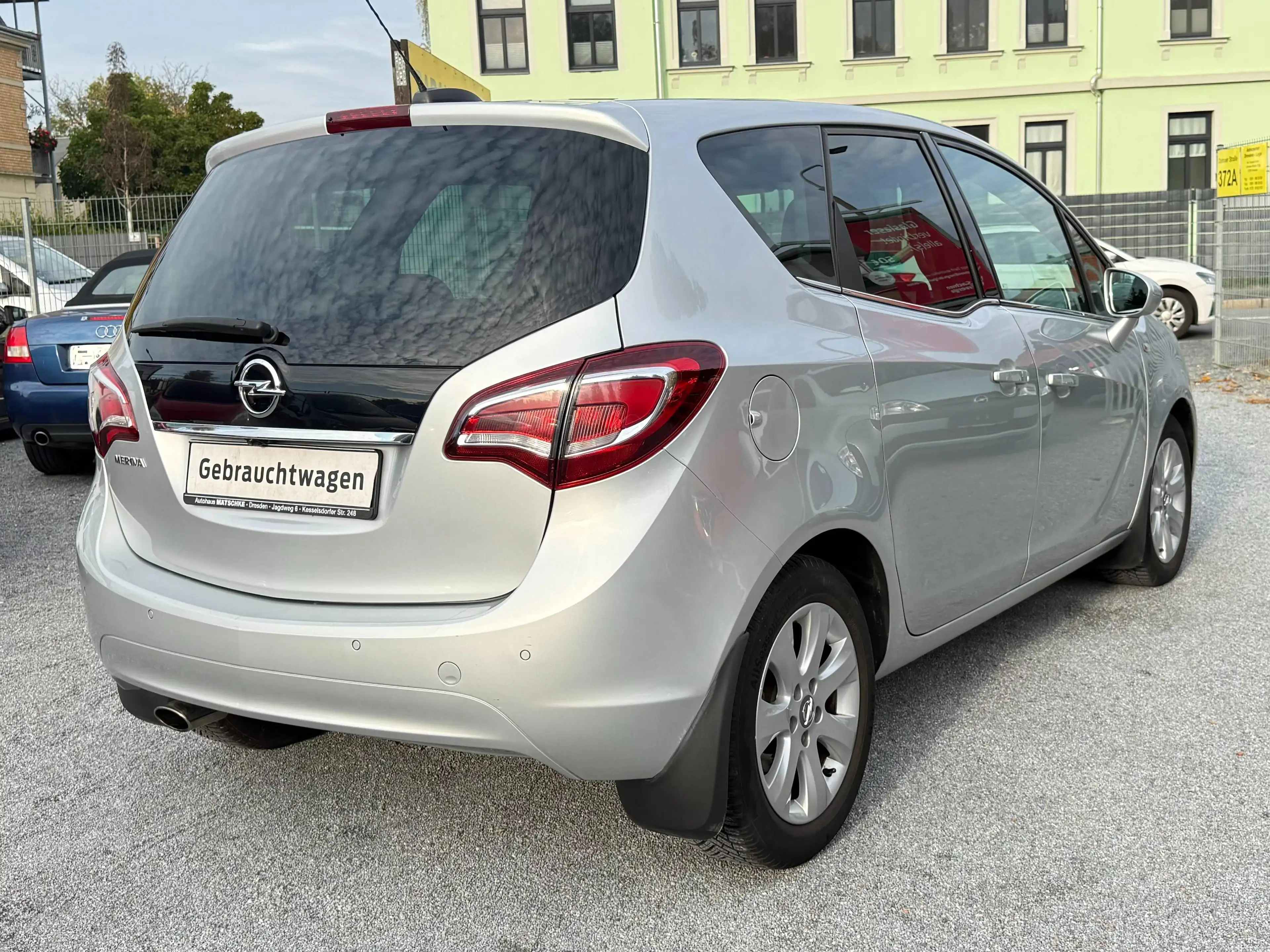 Opel Meriva Innovation ERSTE HAND 60995 KM KLIMAAUTOMATIK CAMERA EPH SITZHEIZUNG TÜV NEU — photo 5