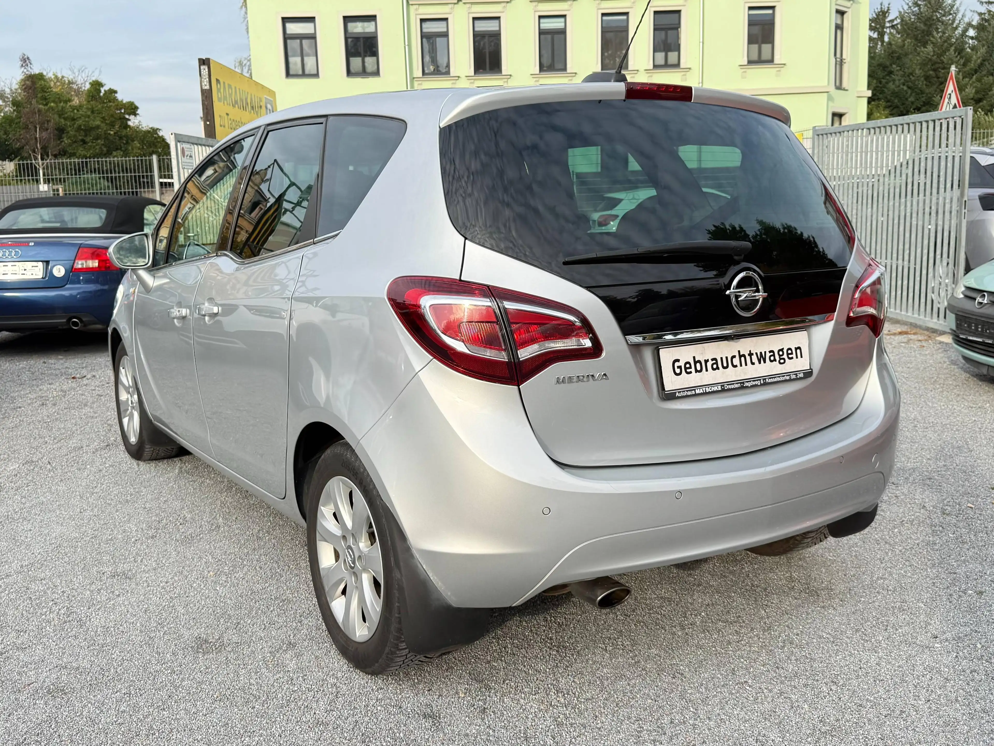 Opel Meriva Innovation ERSTE HAND 60995 KM KLIMAAUTOMATIK CAMERA EPH SITZHEIZUNG TÜV NEU — photo 8