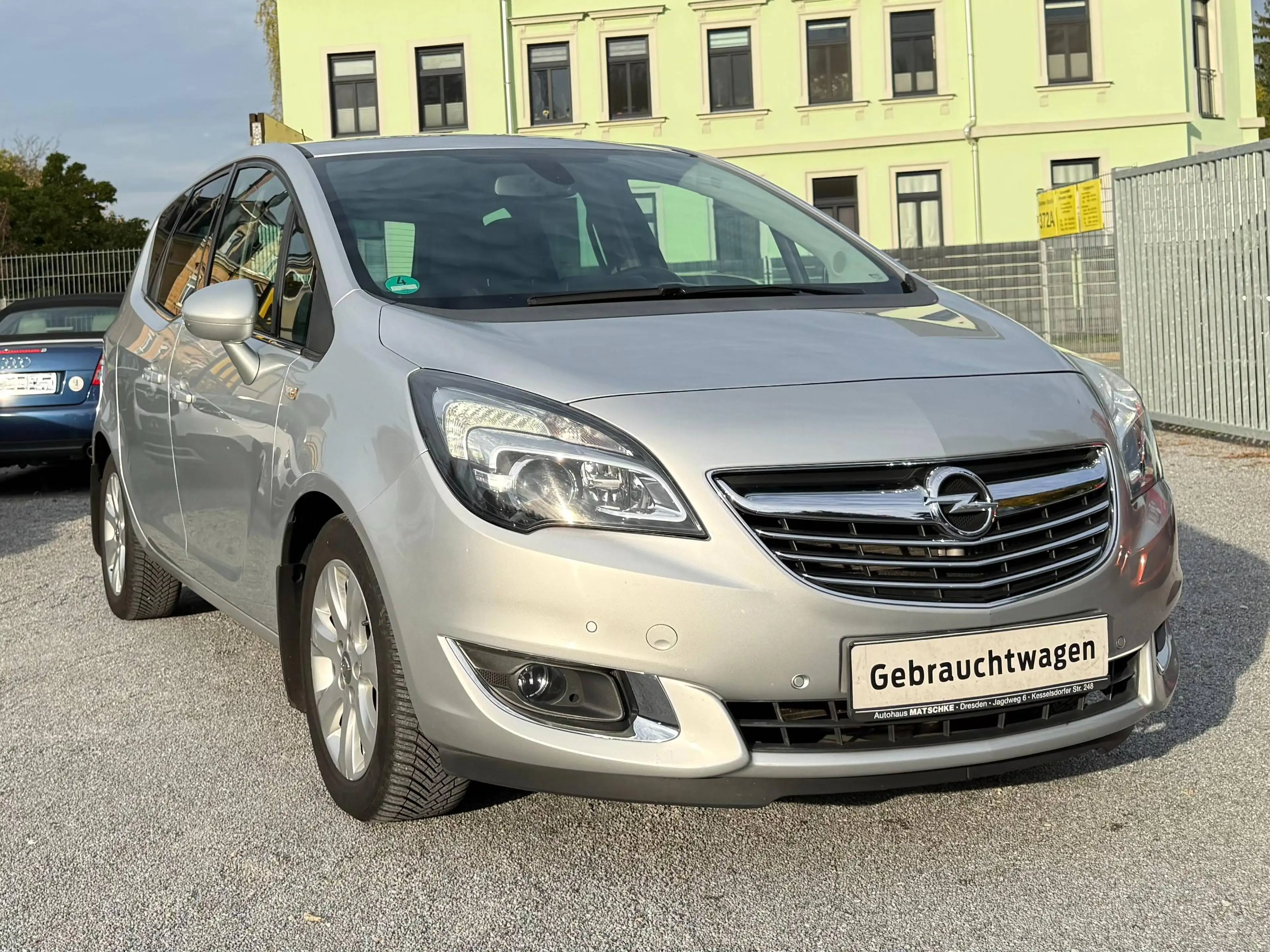 Opel Meriva Innovation ERSTE HAND 60995 KM KLIMAAUTOMATIK CAMERA EPH SITZHEIZUNG TÜV NEU — photo 2