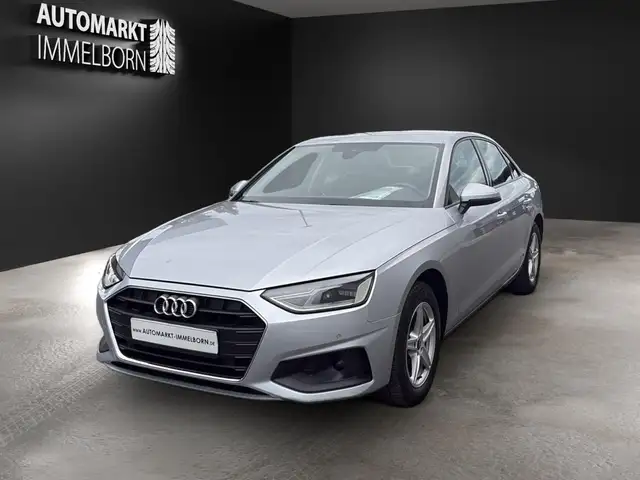 Audi A4 view 3