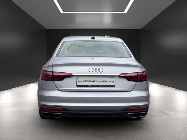 Audi A4 view 9