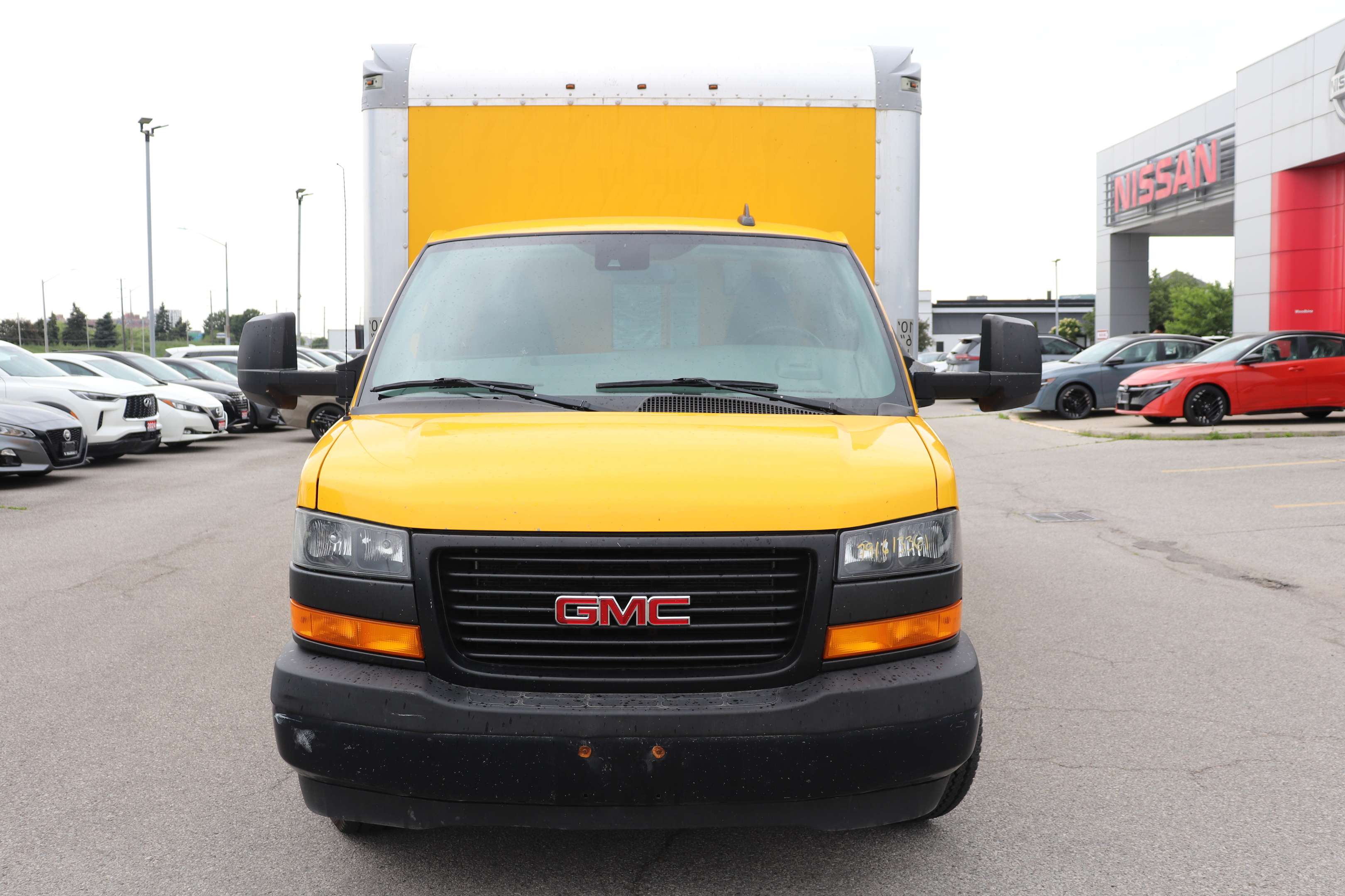 2019 GMC Savana 3500 Commercial Cutaway