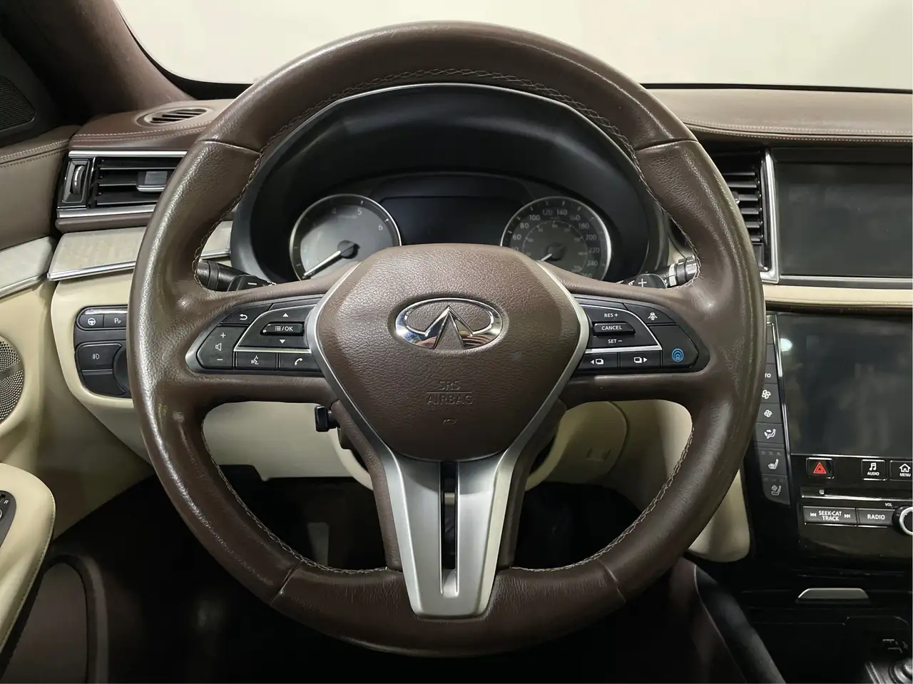 Infiniti QX50 fotografie Infiniti QX50
