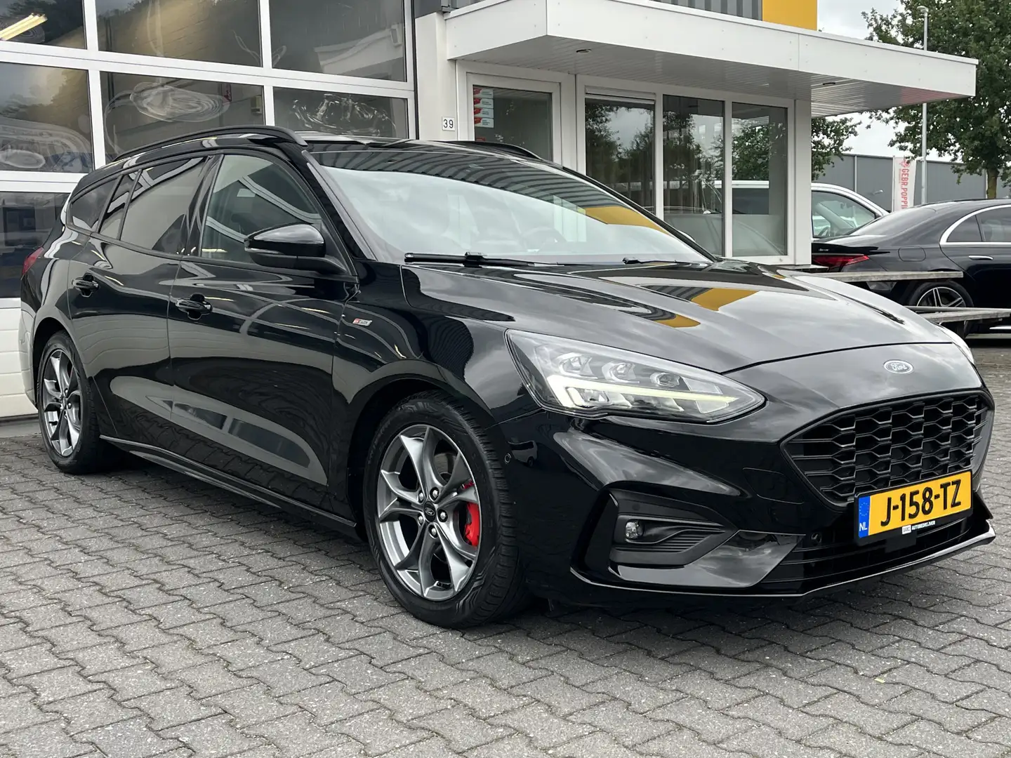 Ford Focus Wagon 2.0 EcoBlue Automaat ST Line X Business Wint Noir - 1