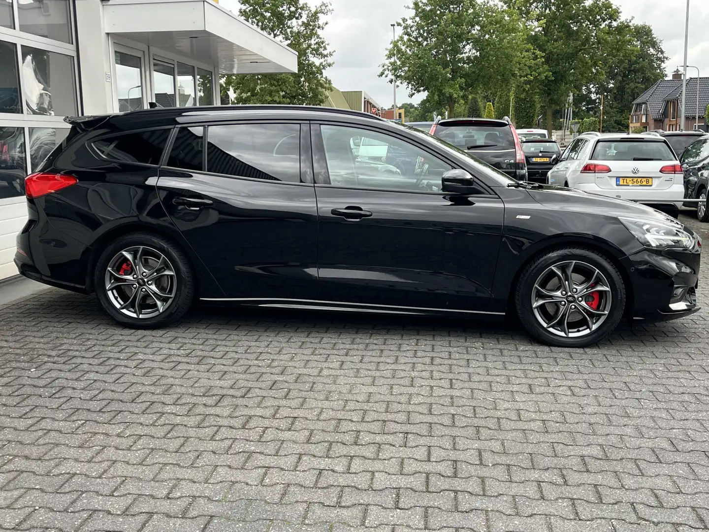 Ford Focus Wagon 2.0 EcoBlue Automaat ST Line X Business Wint Noir - 2