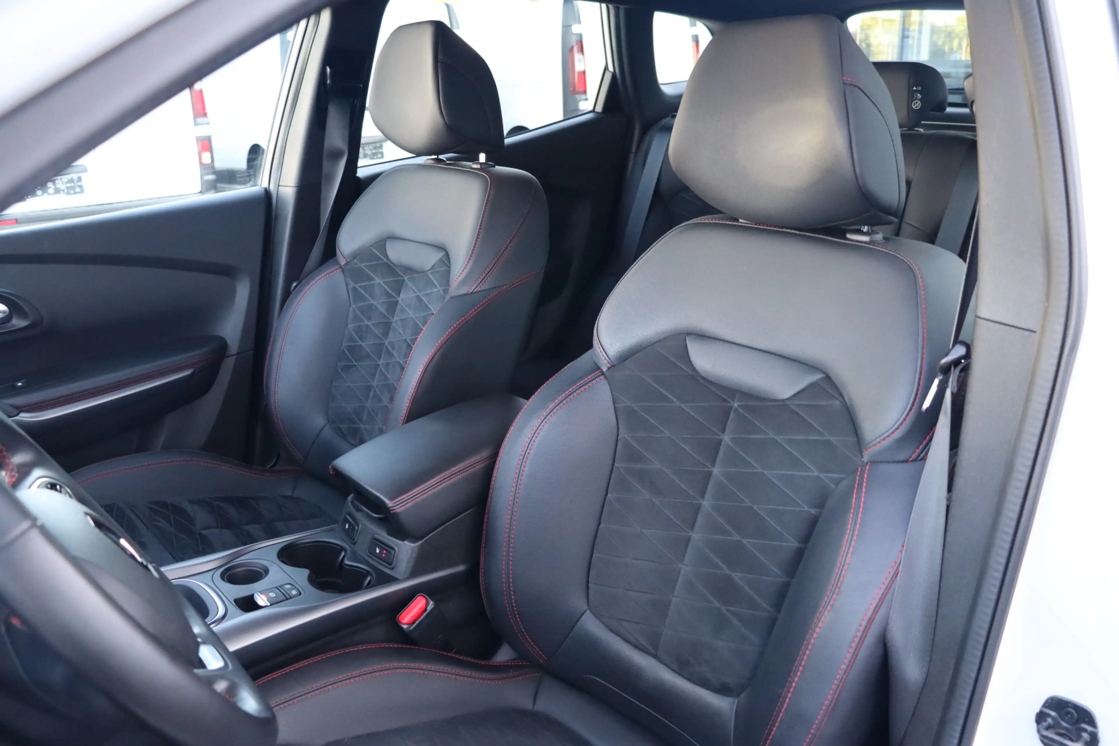Renault Kadjar 1.3 TCe Black Edition Automaat | Stoelverwarming | — photo 7