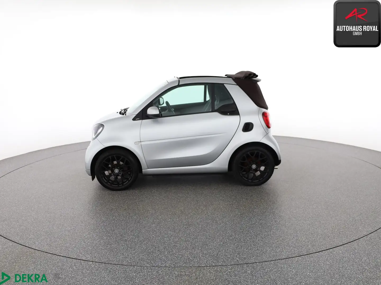 smart Sonstige fortwo cabrio SPORTPAKET JBL,SITZHEIZ,KAMERA,ALU Silber - 2