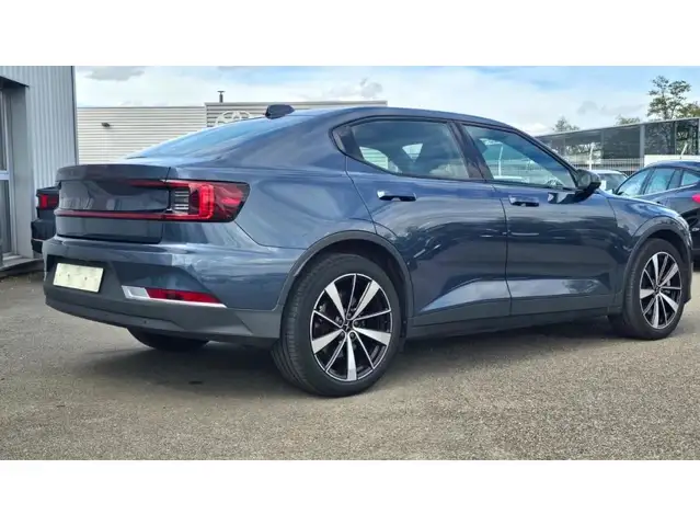 Polestar 78KWH Long view 3