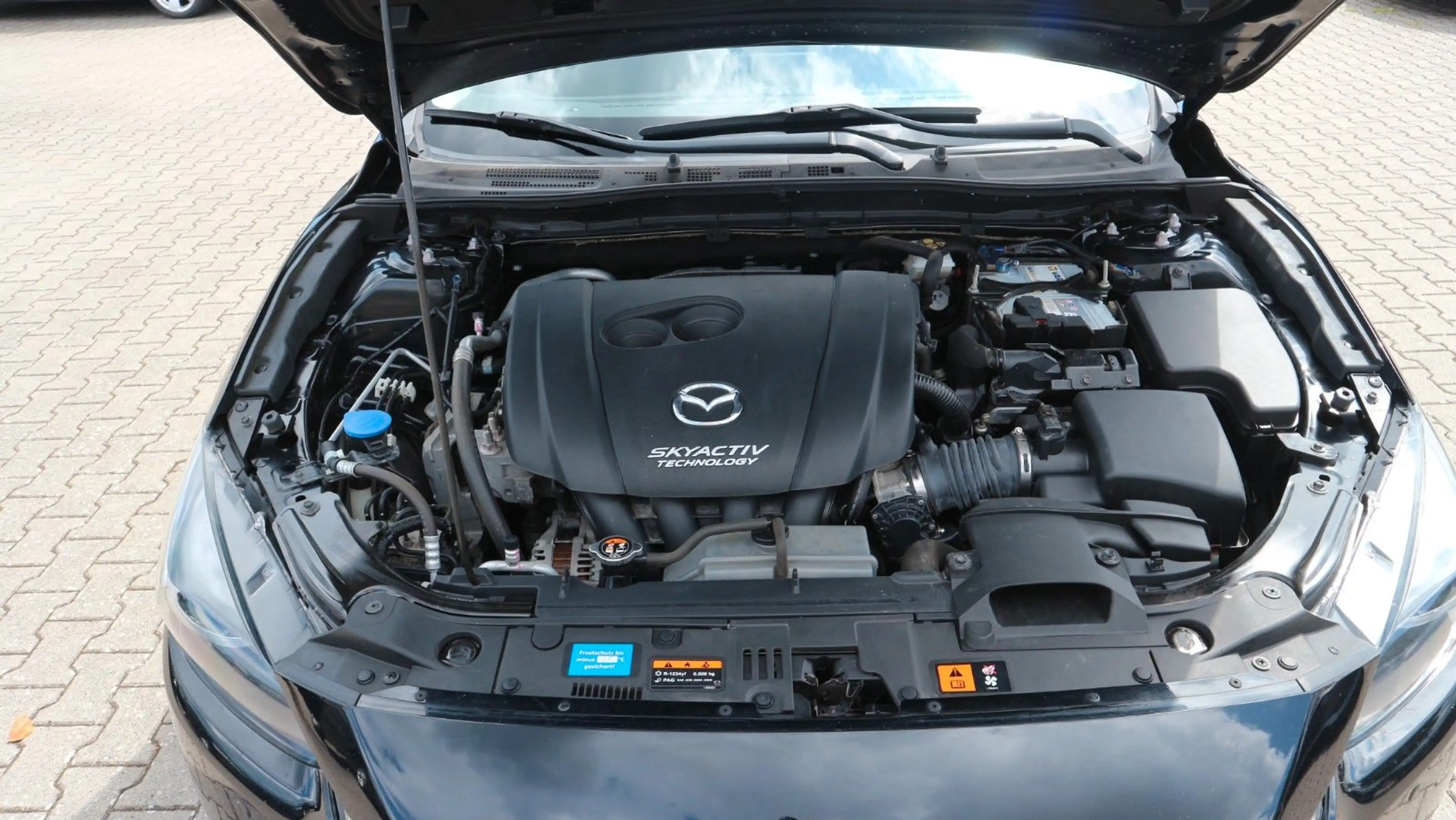Mazda 3 2.0 SKYACTIV-G 120 Sports-Line*Head-Up*BOSE* — photo 4
