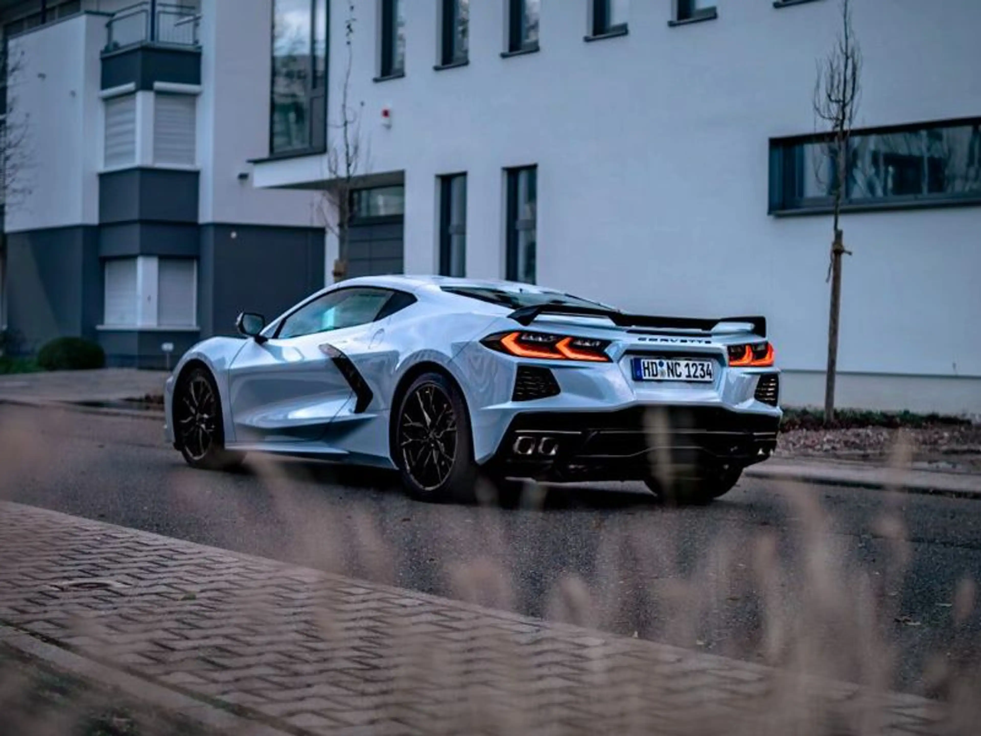 Corvette C8 — photo 9