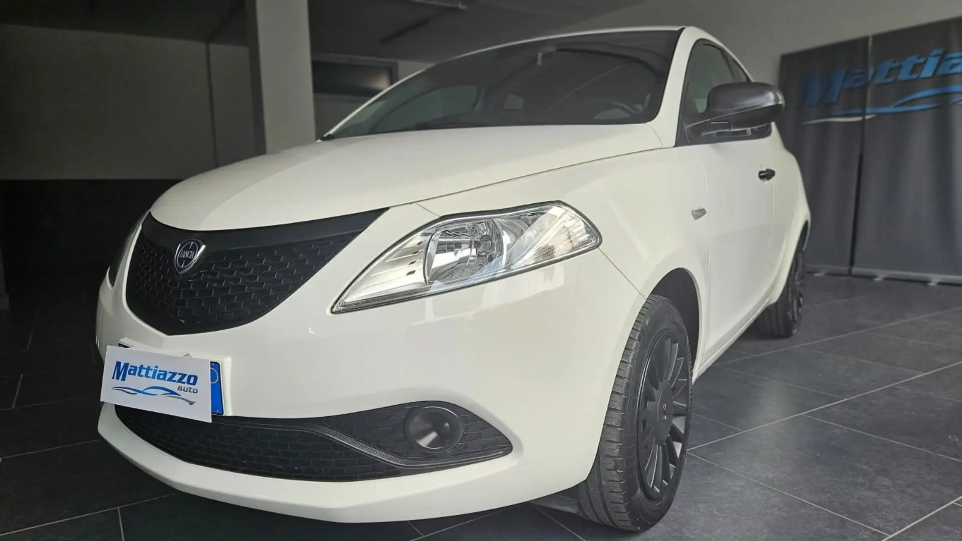 Lancia Ypsilon Ypsilon 1.2 El. Blu Gpl CASA MADRE "NO VINCOLI" bijela - 2