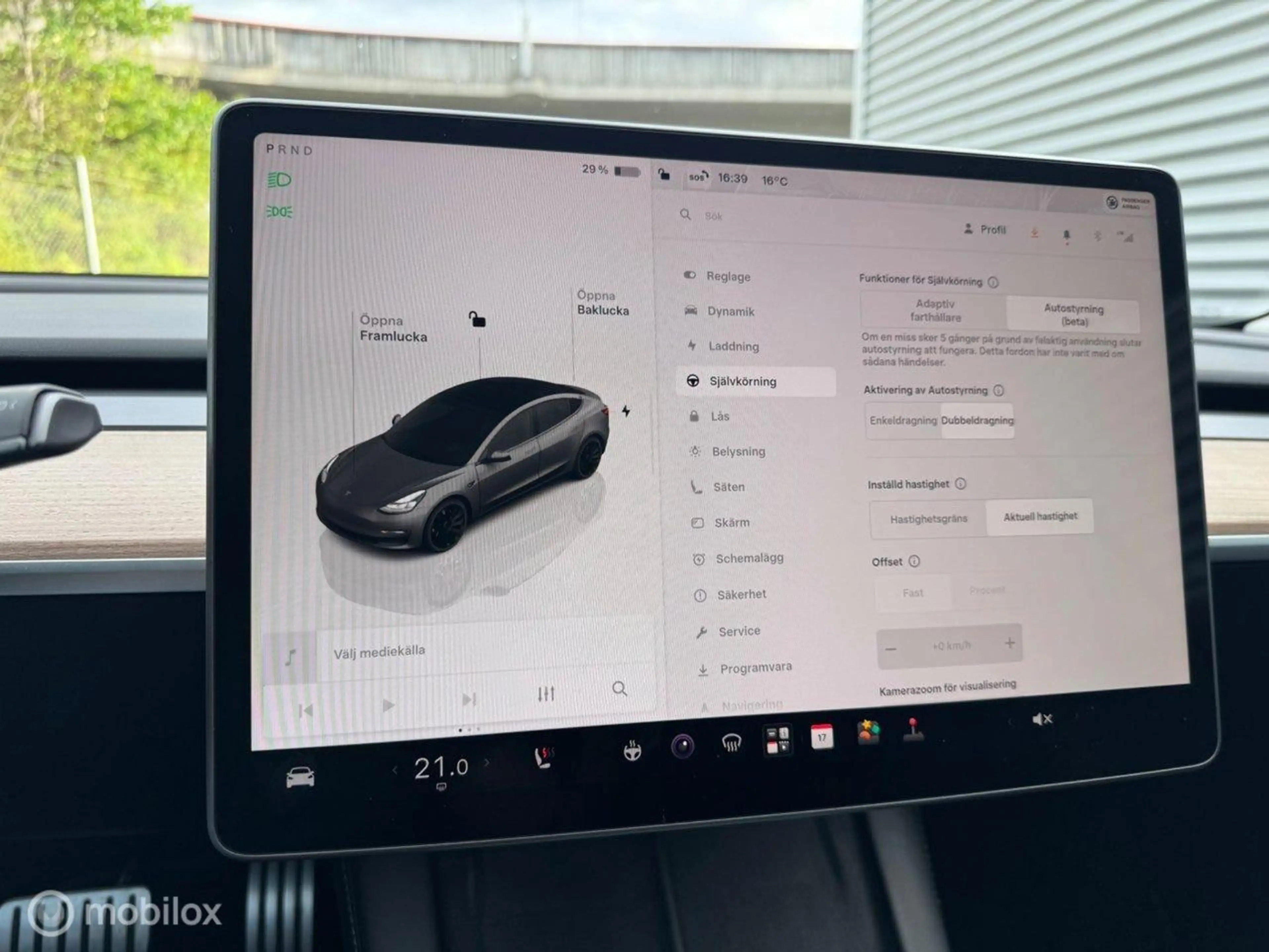 Tesla Model 3 Performance AWD 75 kWh — photo 22