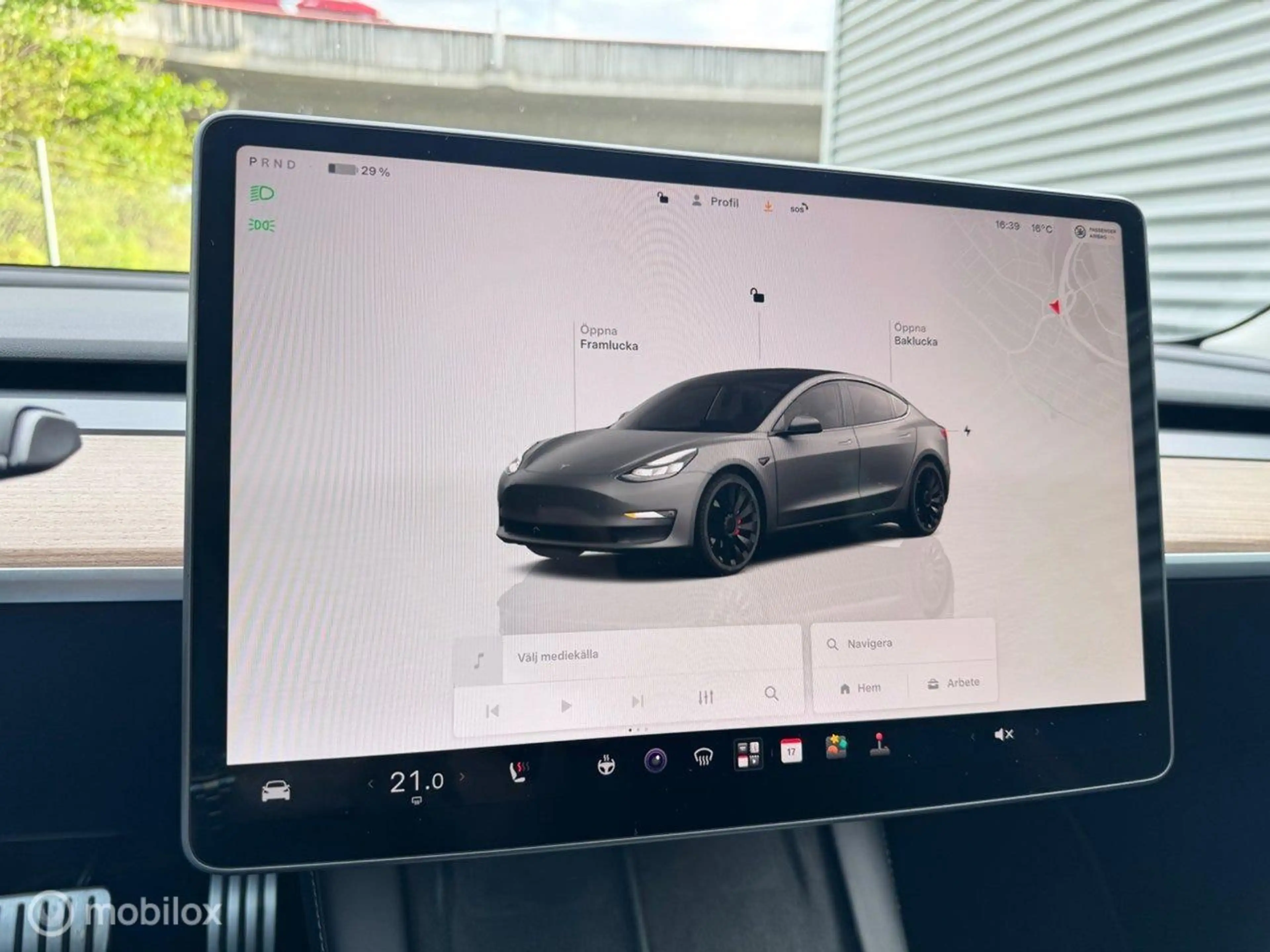 Tesla Model 3 Performance AWD 75 kWh — photo 20