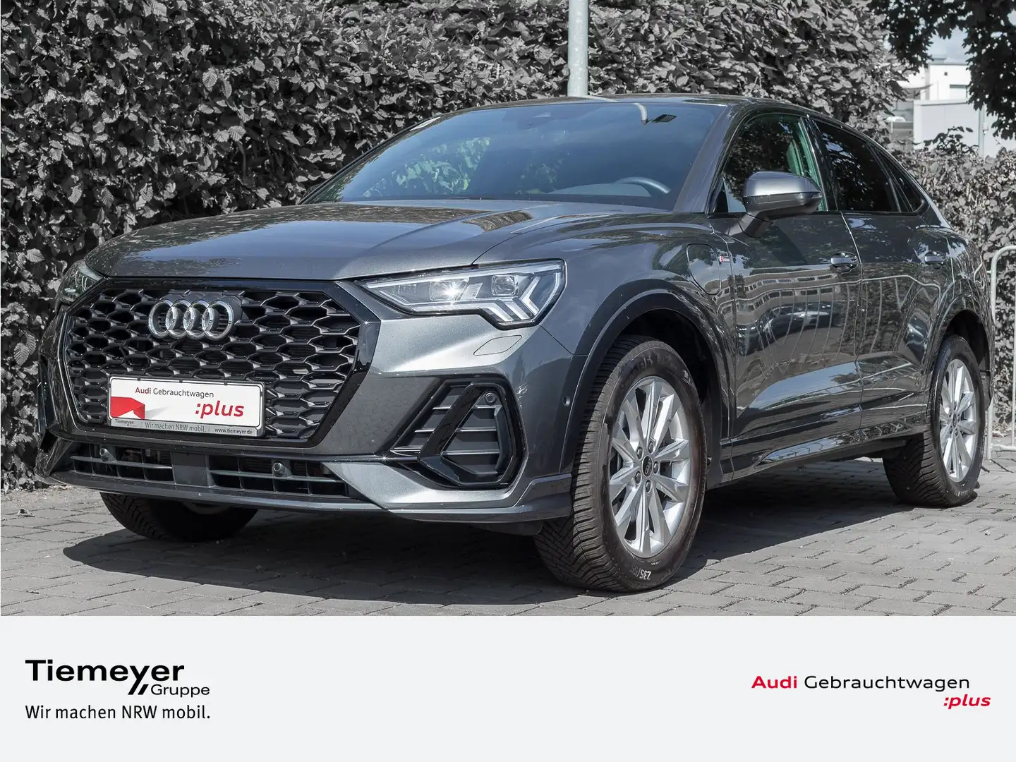 Audi Q3 45 TFSIe S LINE NAVI MATRIX Grau - 1