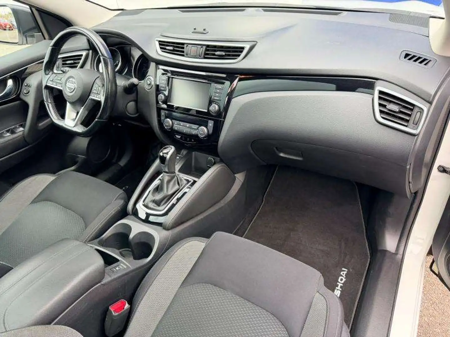 Nissan Qashqai 1.3 DIG-T / DCT7 / N-Connecta Blanc - 2