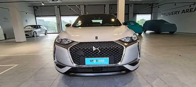 DS Automobiles DS 3 2ª serie 3 Crossback BlueHDi 110 So Chic