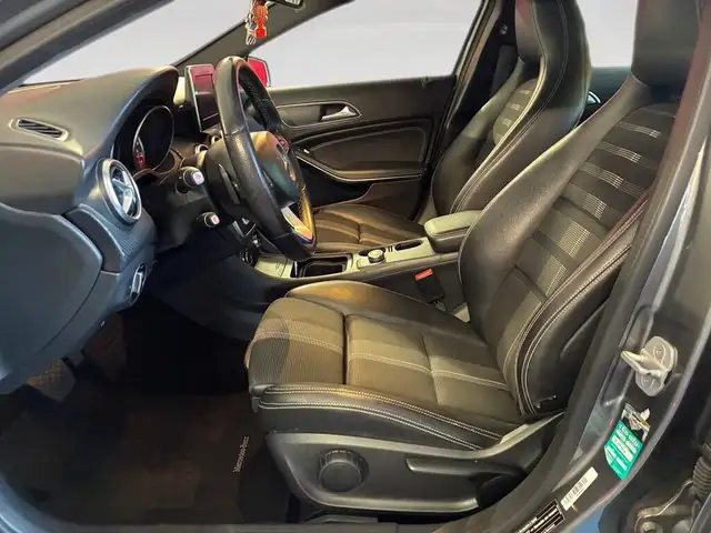 Mercedes-Benz A-Class view 7