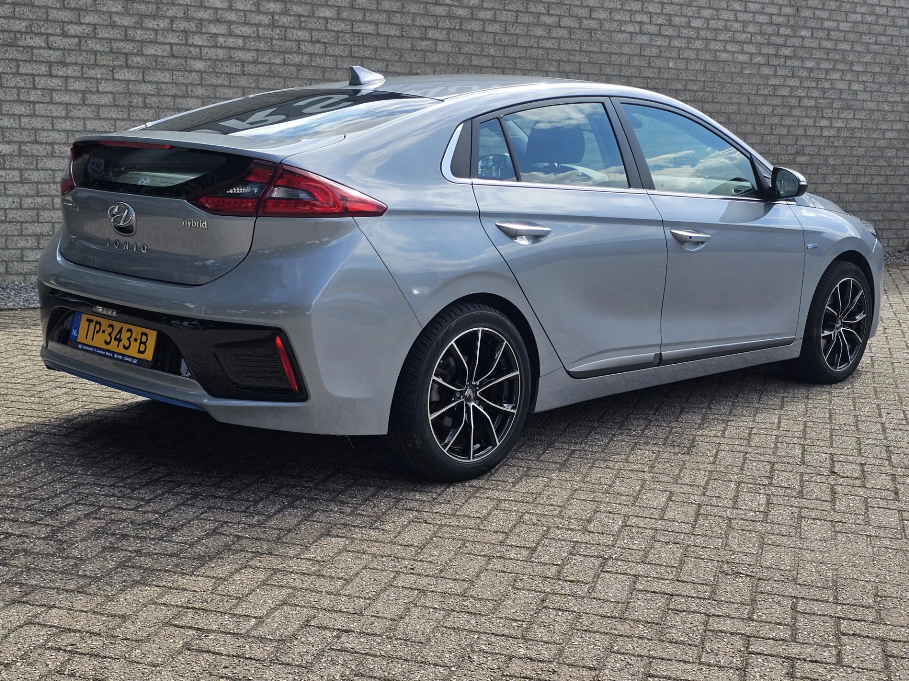 Hyundai IONIQ 1.6 GDi Premium Leer/Trekhaak — photo 7