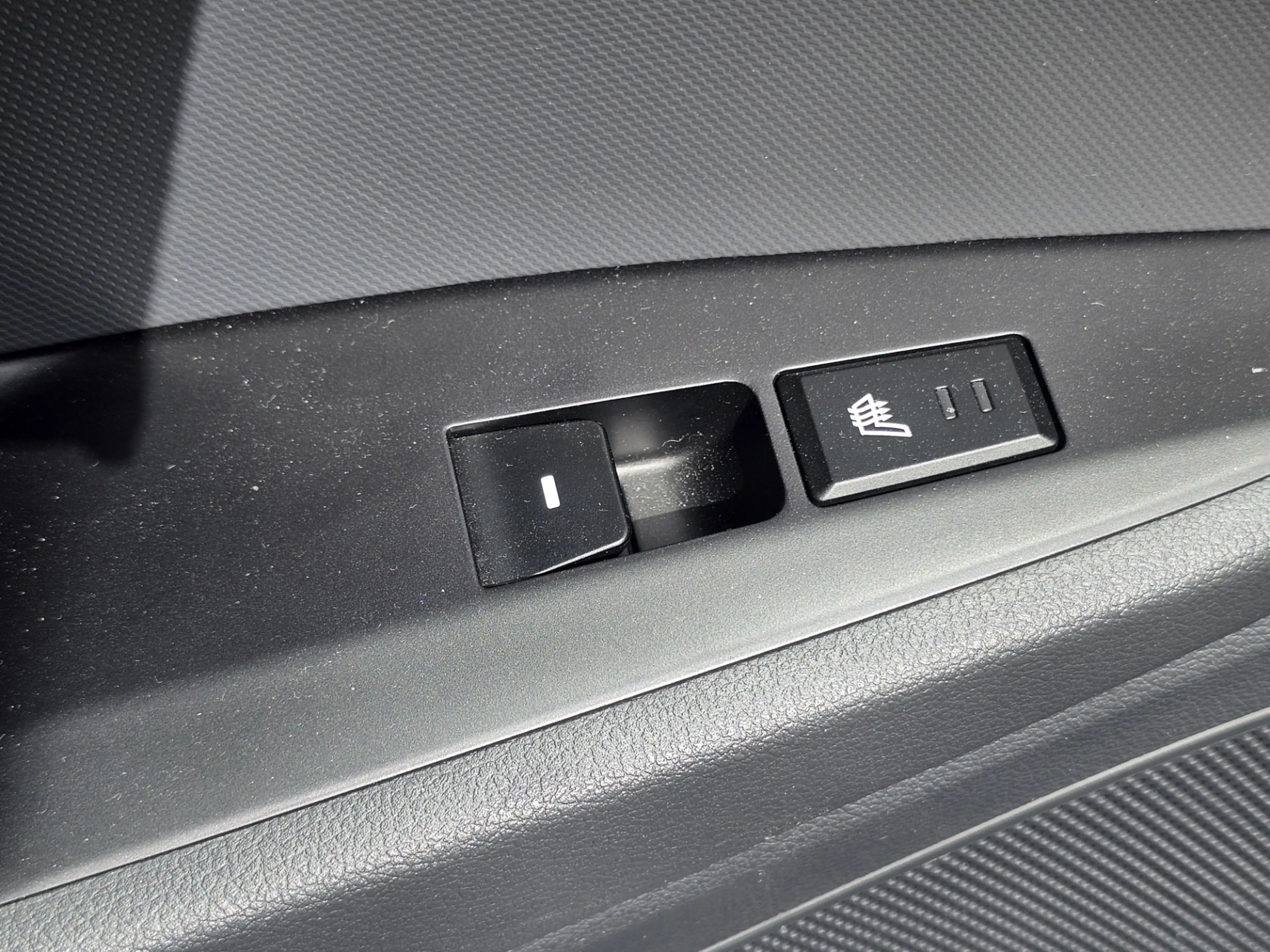 Hyundai IONIQ 1.6 GDi Premium Leer/Trekhaak — photo 11