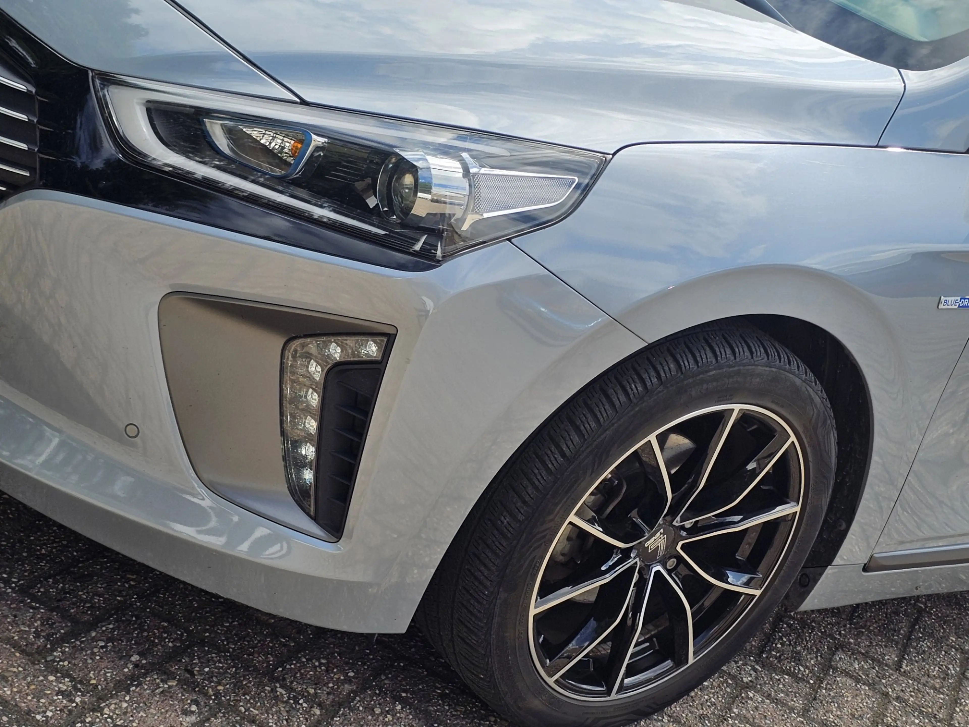 Hyundai IONIQ 1.6 GDi Premium Leer/Trekhaak — photo 4