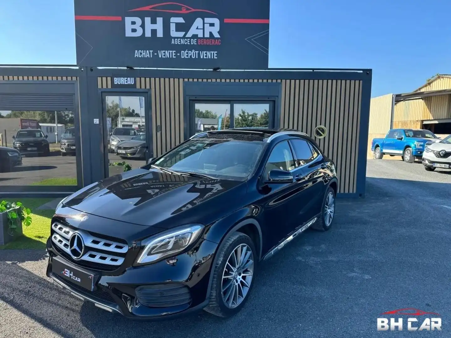 Mercedes-Benz GLA 220 Classe 220 2.2 177ch Fascination AMG 4MATIC 7G-T C Noir - 1