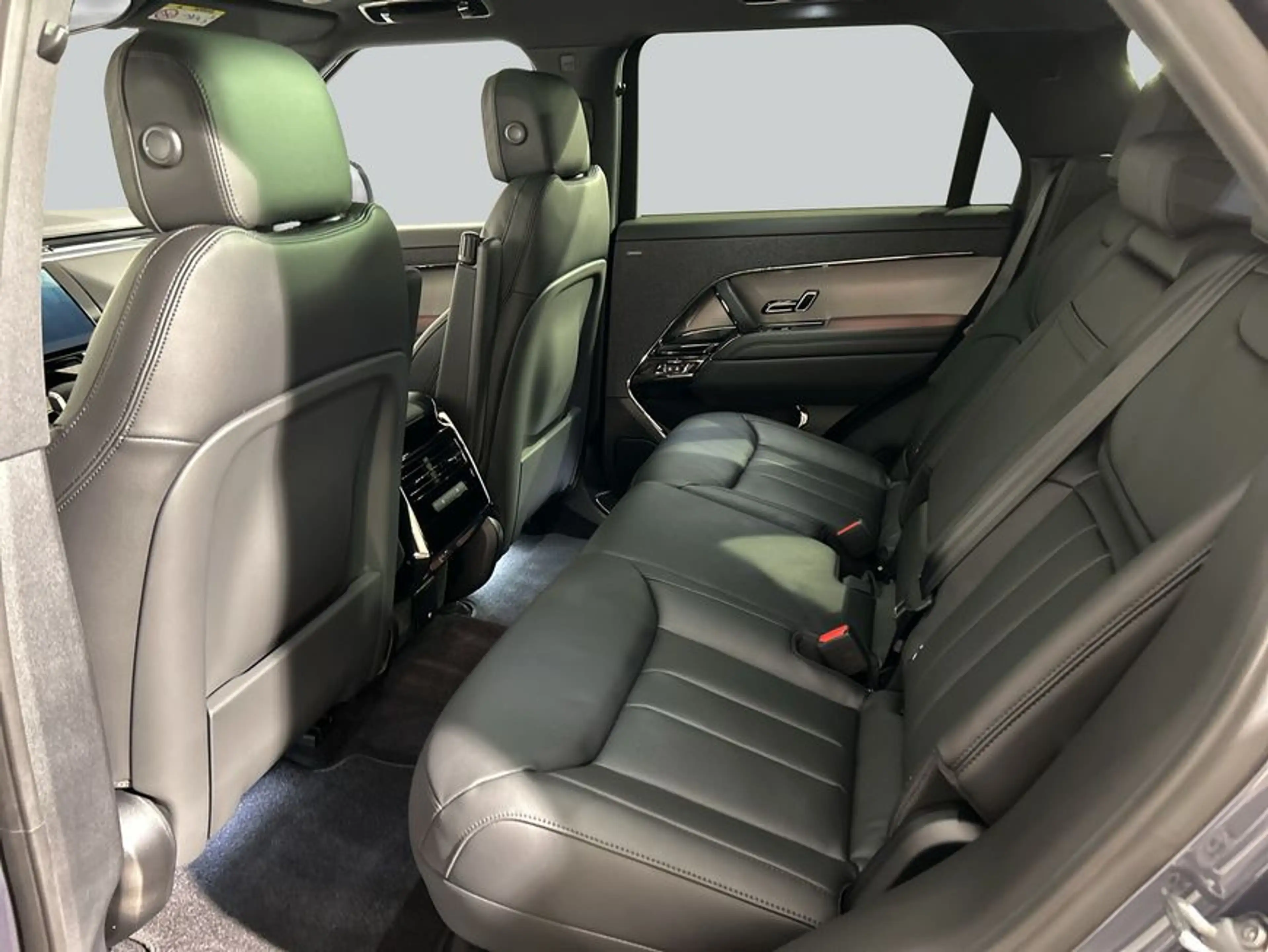 Land Rover Range Rover Sport P460e S — photo 5