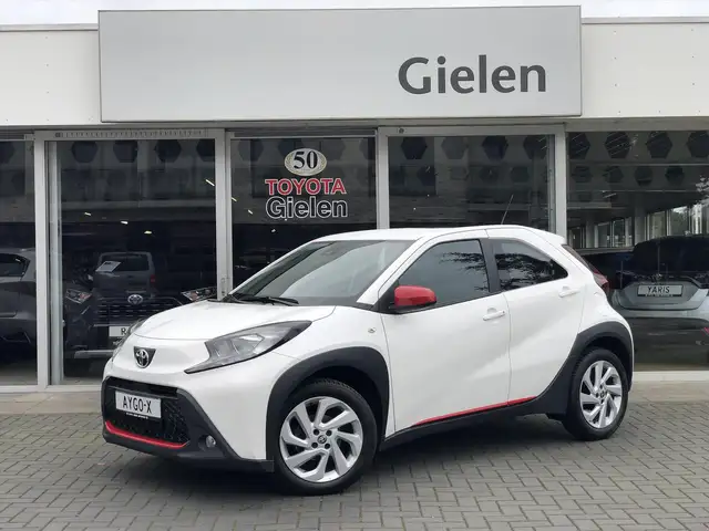 Toyota Aygo X 1.0 VVT-i First | Apple CarPlay/Android Auto, Lich
