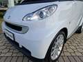 smart forTwo fortwo 1000 52 kW MHD Weiß - thumbnail 19