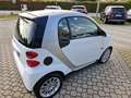 smart forTwo fortwo 1000 52 kW MHD Weiß - thumbnail 5