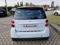 smart forTwo fortwo 1000 52 kW MHD Weiß - thumbnail 6