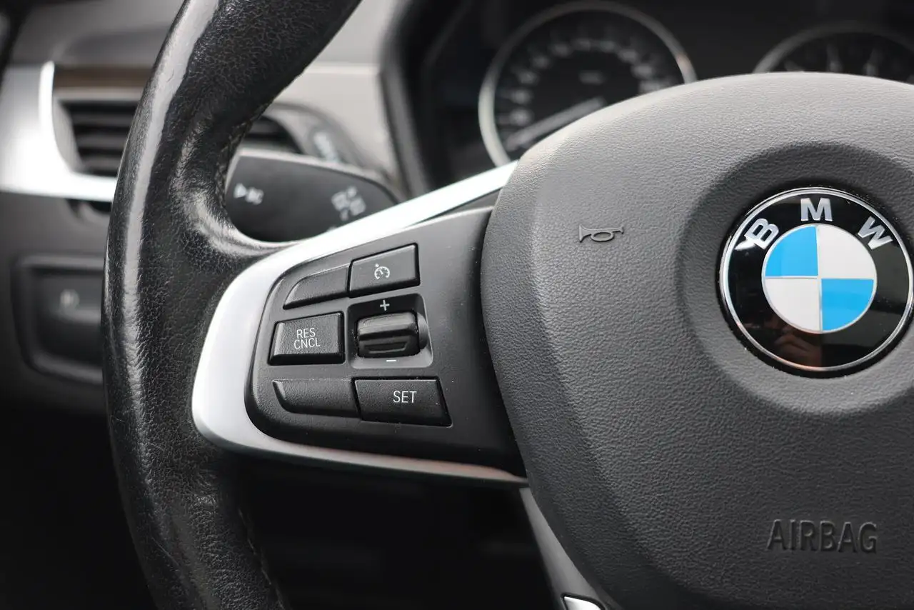 BMW X1 снимка BMW X1