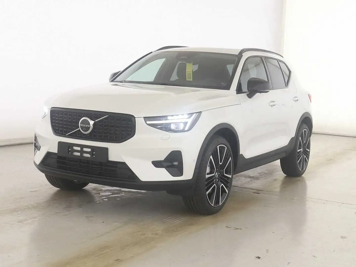Volvo XC40 B4 B DKG Ultra Dark *Business-P.* Weiß - 1