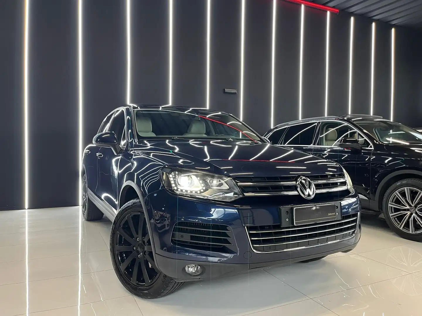 Volkswagen Touareg 3.0 V6 tdi  245cv tiptronic BlueMotion Blu/Azzurro - 1