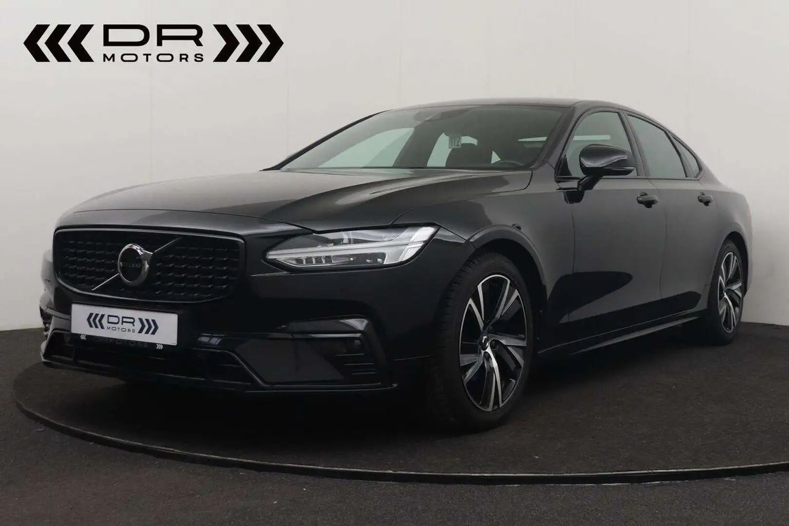 Volvo S90 D3 R-DESIGN GEARTRONIC - DAB - ADAPTIVE CRUISE ... Zwart - 1