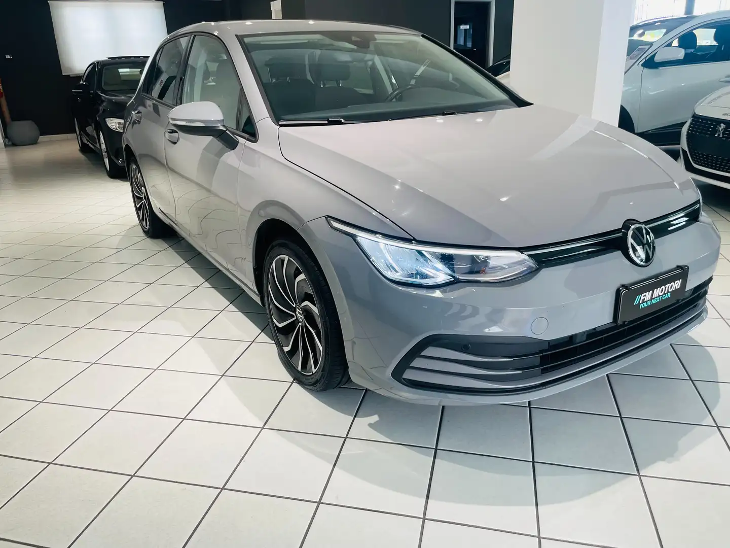 Volkswagen Golf Golf VIII 2020 2.0 tdi Style 150cv dsg - 1