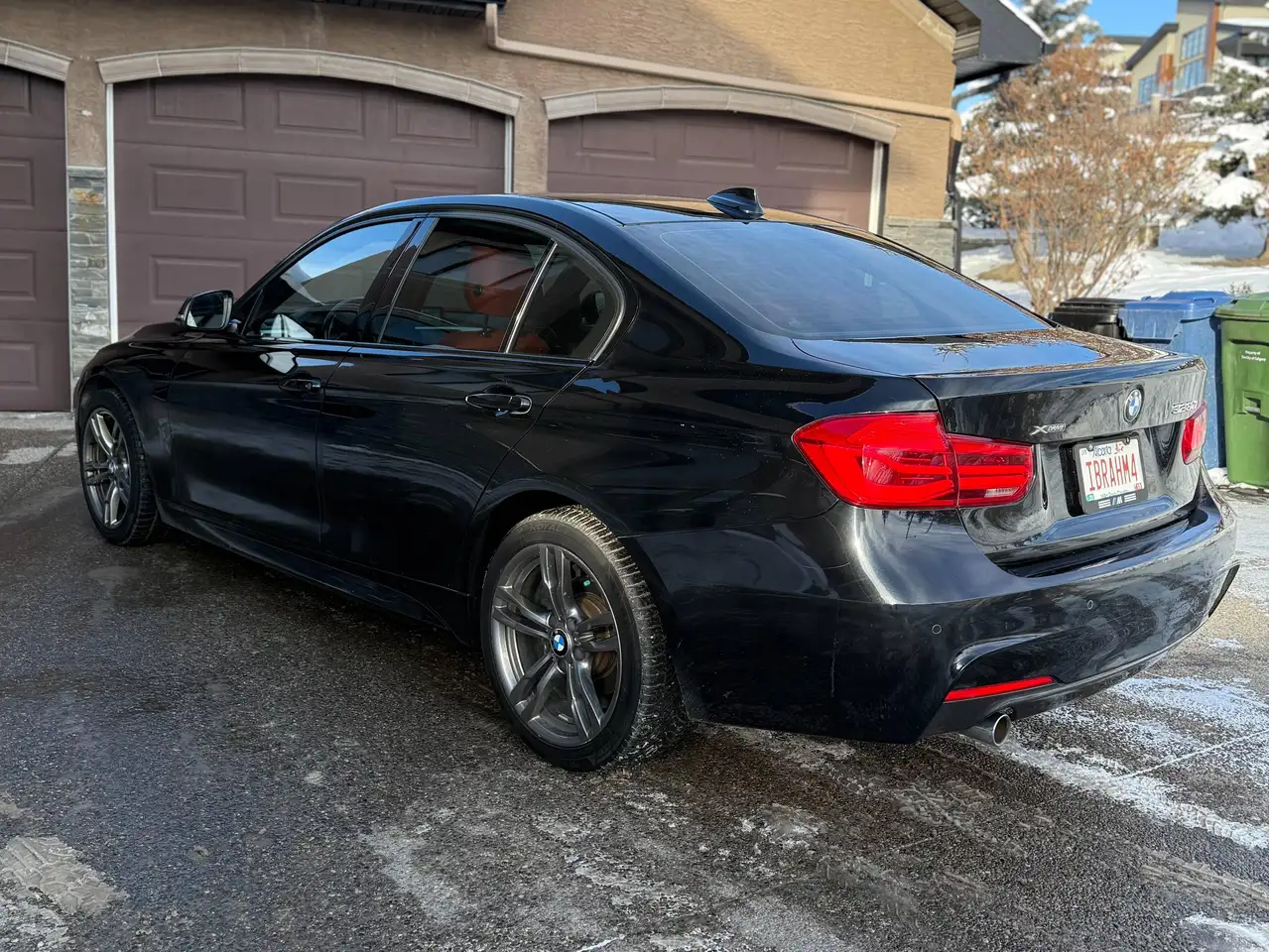 BMW 3 Series снимка BMW 3 Series