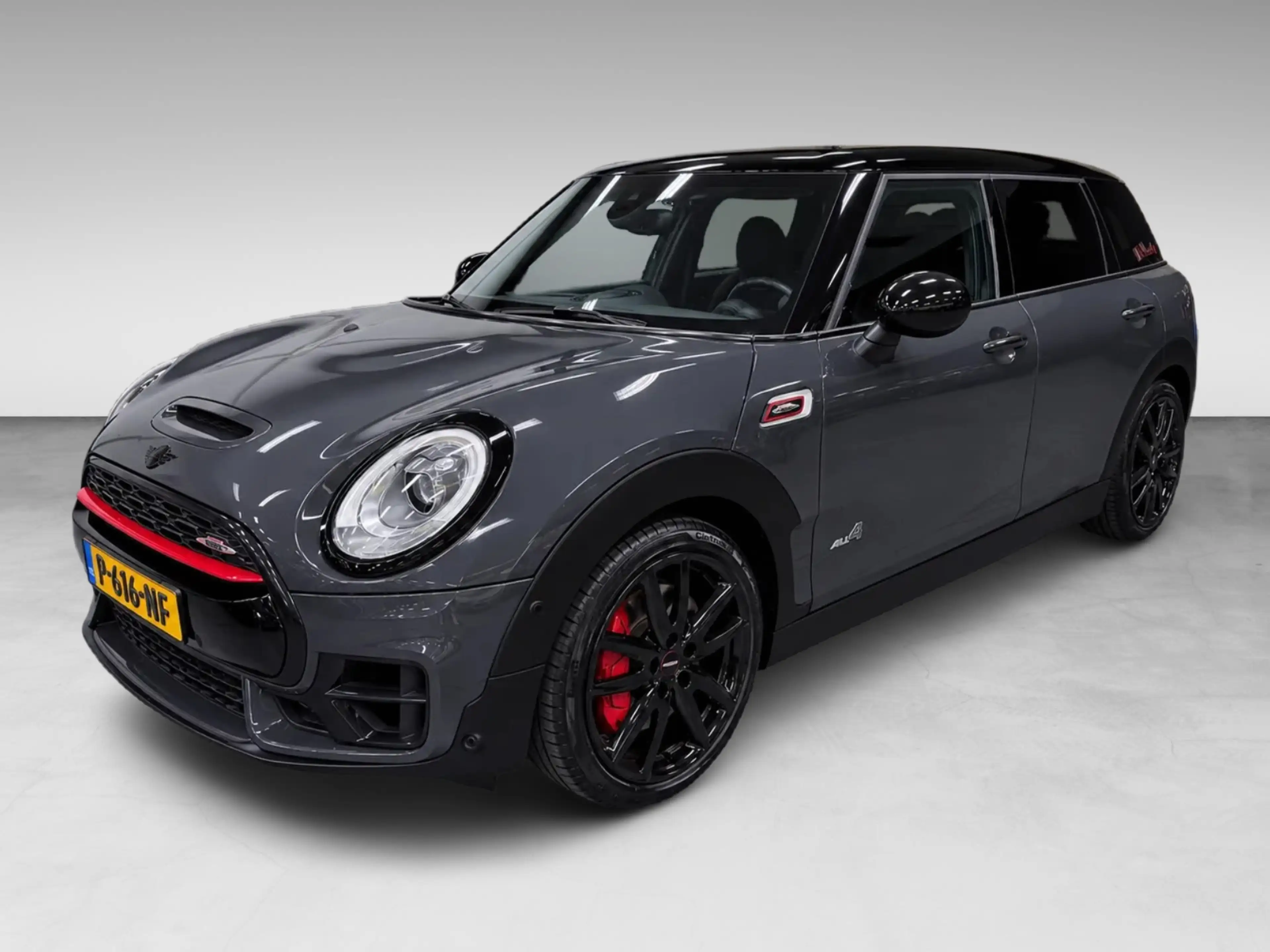 MINI John Cooper Works Clubman 2.0 ALL4 Chili 231PK JCW-STOELEN/ALCANTARA/PANO/NA — photo 5